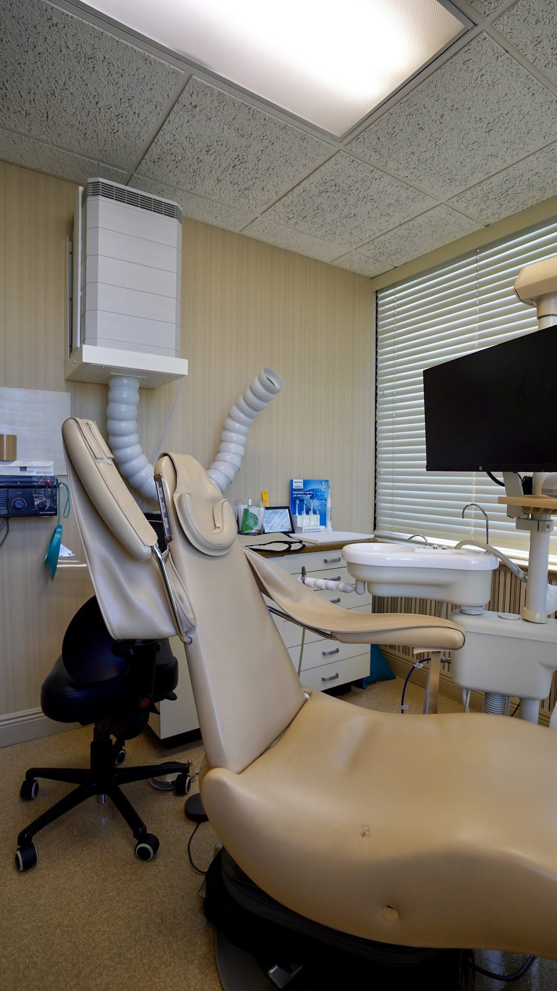 Dental office treatment room
